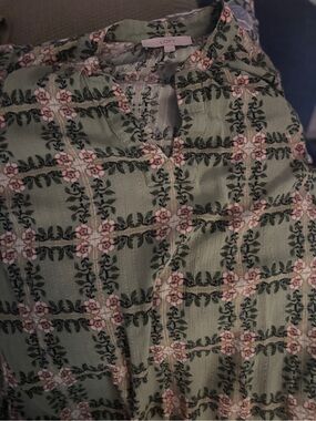 LOFT Olive Green Floral shirt